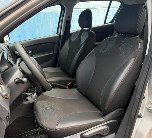 RENAULT SANDERO STEP 16 2016 — foto 11