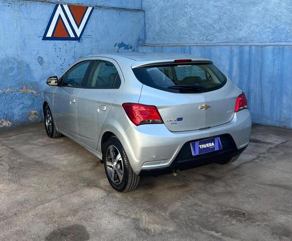CHEVROLET ONIX 1.4MT LT 2019 — foto 4