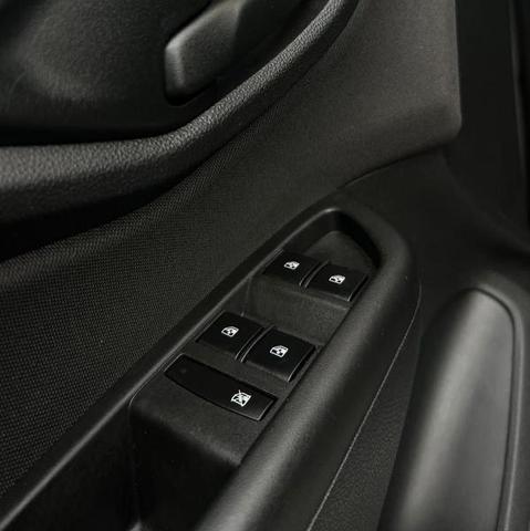 CHEVROLET ONIX 1.0MT LT 2018 — foto 11