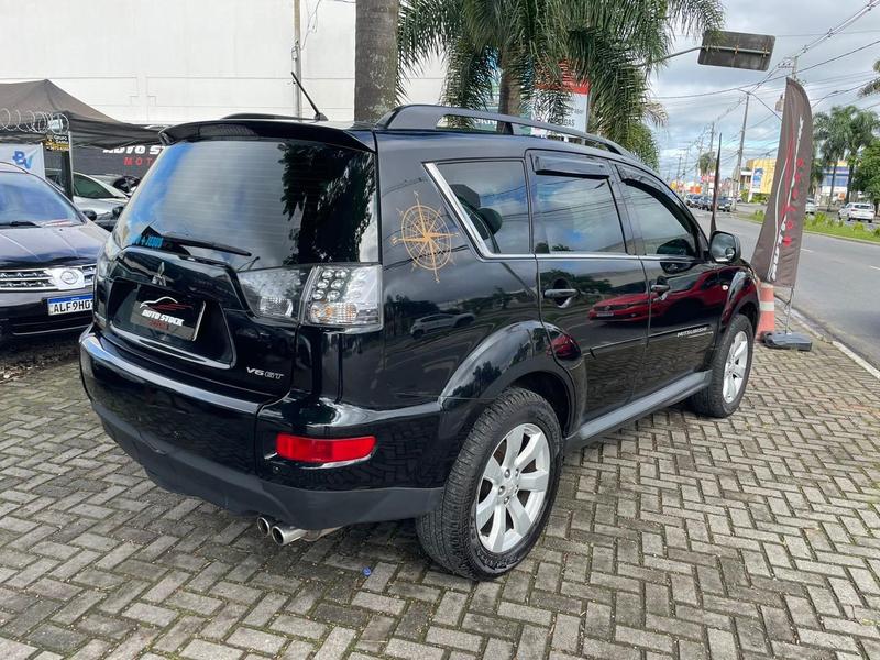 Mitsubishi Outlander 3.0 V6 - foto 6