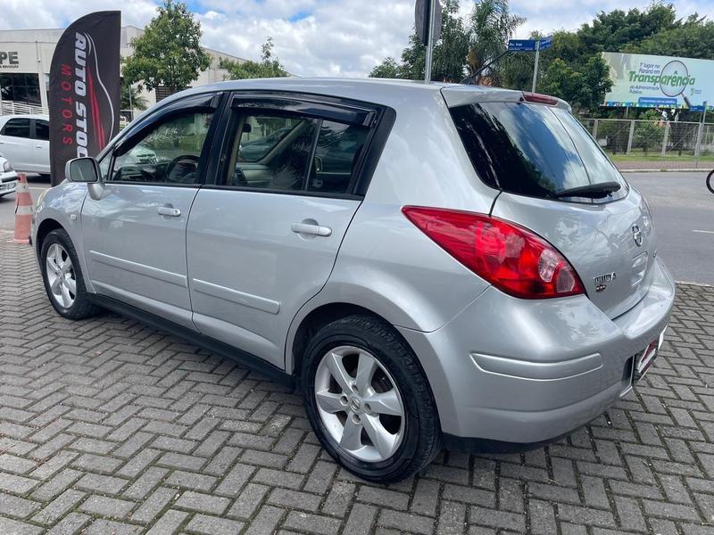 Nissan Tiida 18s Flex - foto 6