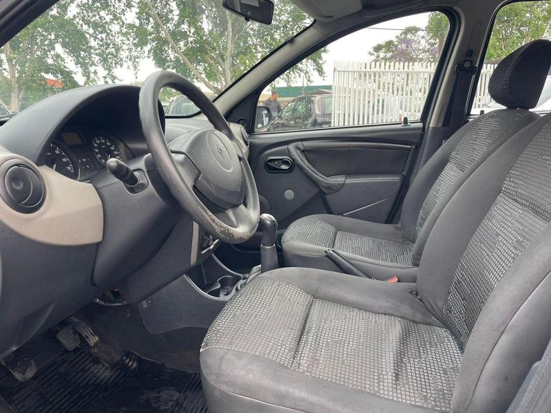 Renault Sandero Exp 1.6 - foto 8