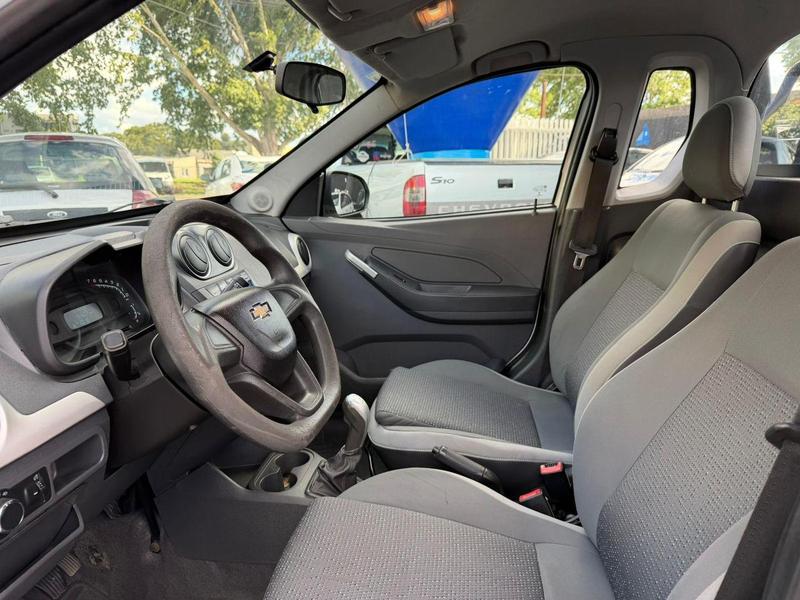 Chevrolet Montana Ls2 - foto 8