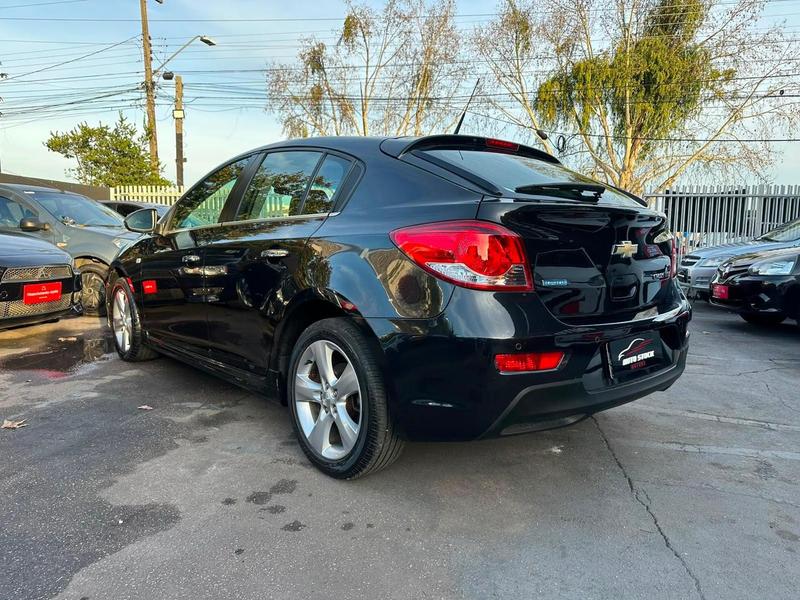 Chevrolet Cruze LTZ Hb - foto 4