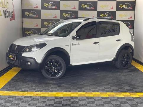RENAULT SANDERO STEPWAY