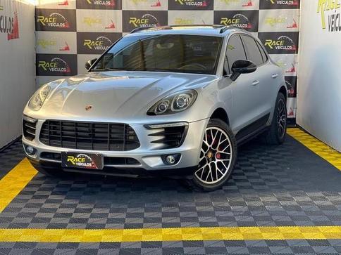 PORSCHE MACAN S