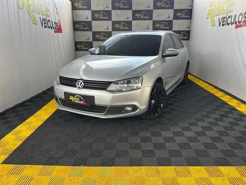 VOLKSWAGEN JETTA 2.0T