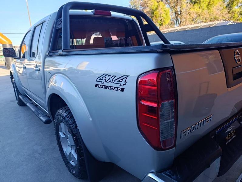 Nissan Frontier Xe 2.5 X4 - foto 11