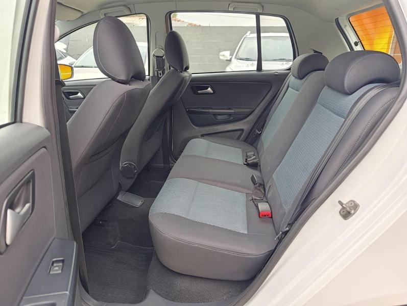 Volkswagen Fox 1.0 Mi Total Flex 8V 3P - foto 10