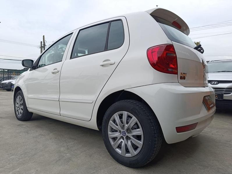 Volkswagen Fox 1.0 Mi Total Flex 8V 3P - foto 8