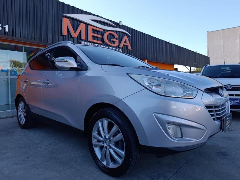 Hyundai ix35 2.0 - foto 5