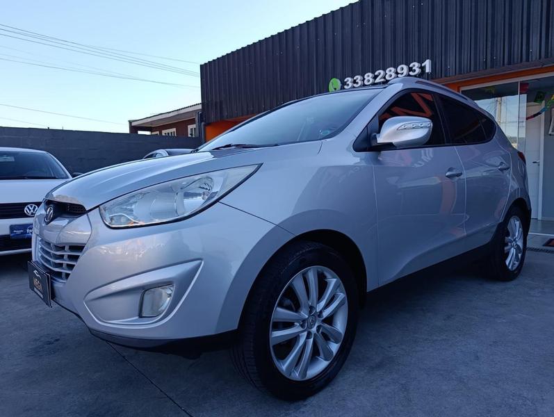 Hyundai ix35 2.0 - foto 4