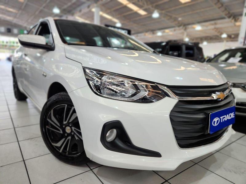 CHEVROLET ONIX PLUS 10MT LT2
