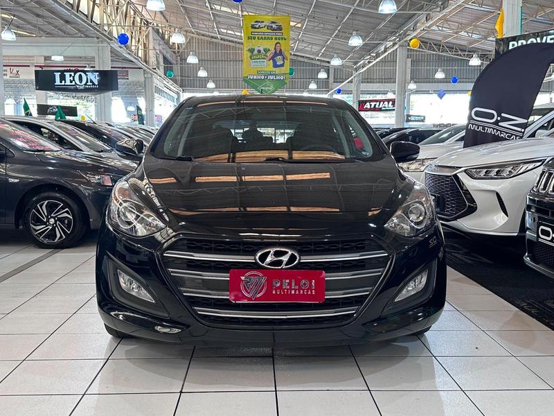Hyundai i30 1.8 - foto 3