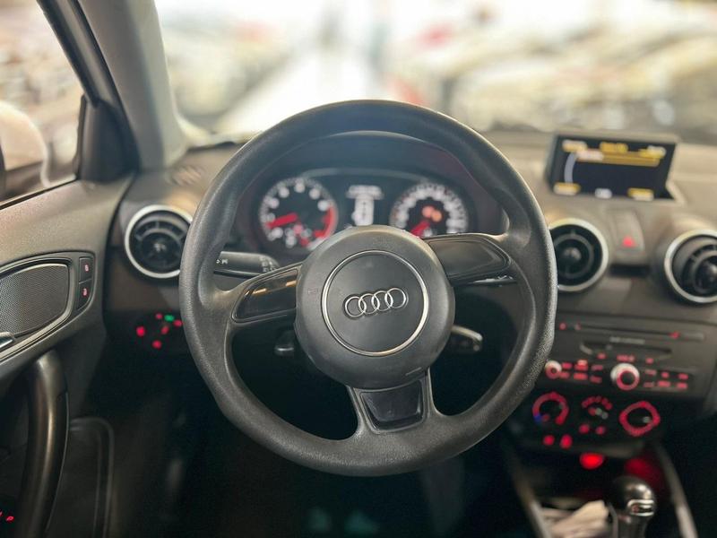 Audi A1 Spb 1.4 TFSI - foto 8