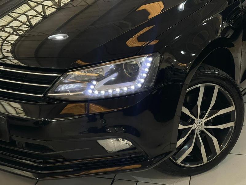 Volkswagen Jetta Hl Ae - foto 19