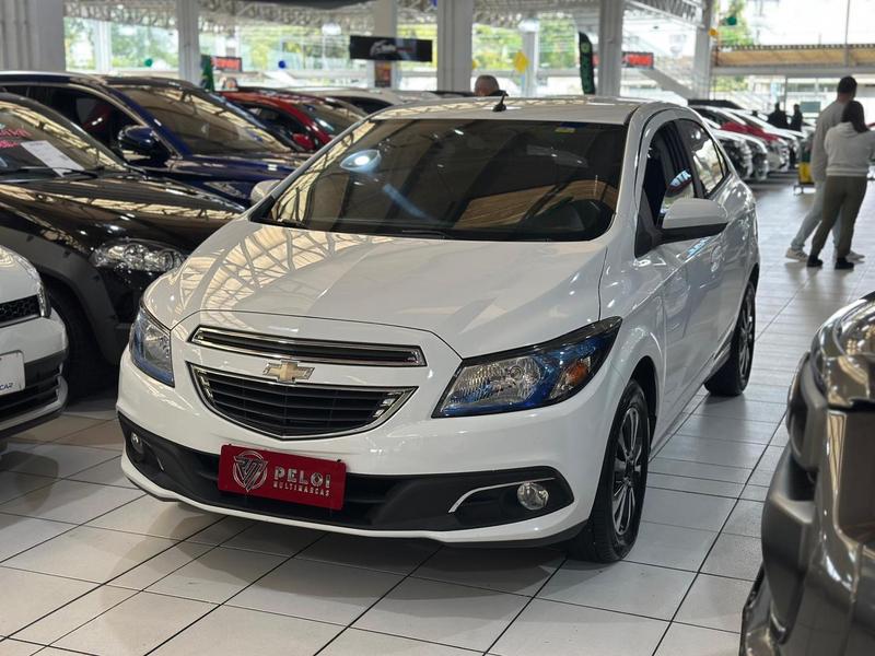 Chevrolet Onix 14mt LTZ - foto 2