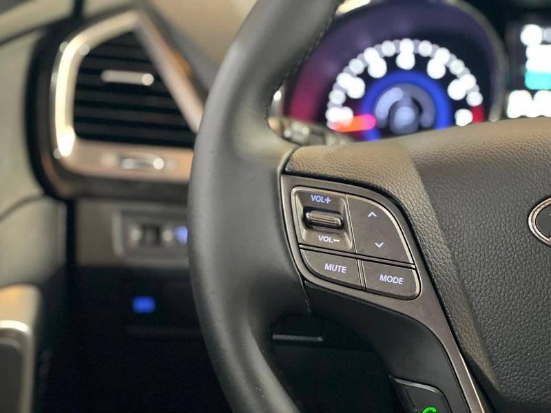 Hyundai Santa Fe V6 - foto 12