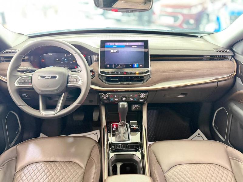 Jeep Commander Ovr T270 - foto 10