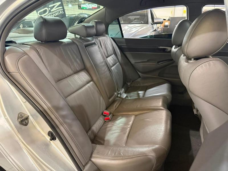 Honda Civic Sed. Lxl Lxl Se 1.8 Flex 16V Mec. - foto 16