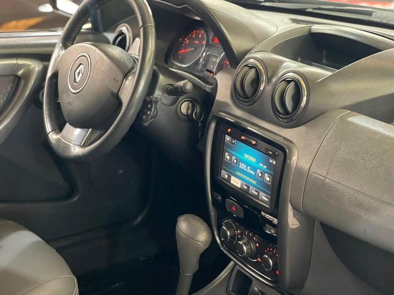 Renault Duster 2.0 D 4x2a - foto 7