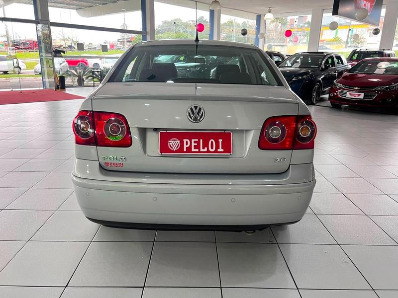 Volkswagen Polo Sedan 2.0 Comfor - foto 7