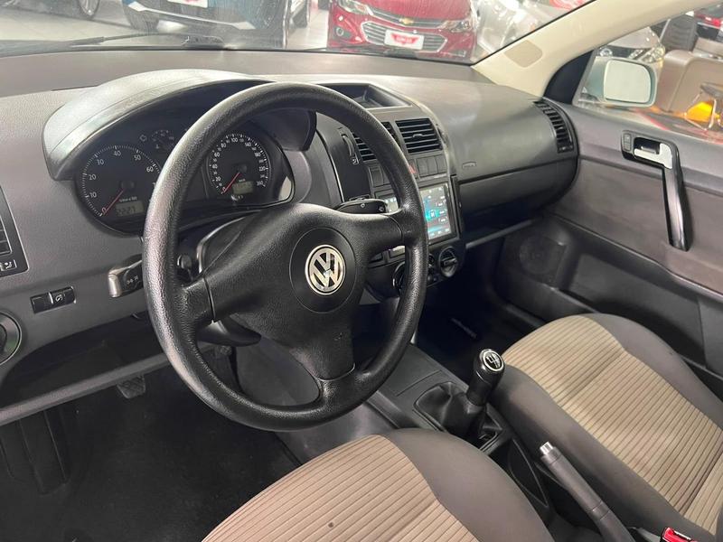 Volkswagen Polo Sedan 2.0 Comfor - foto 11