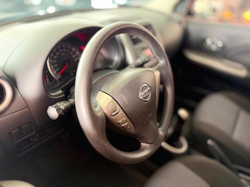 Nissan March S 1.6 16V Flex Fuel 5P - foto 12