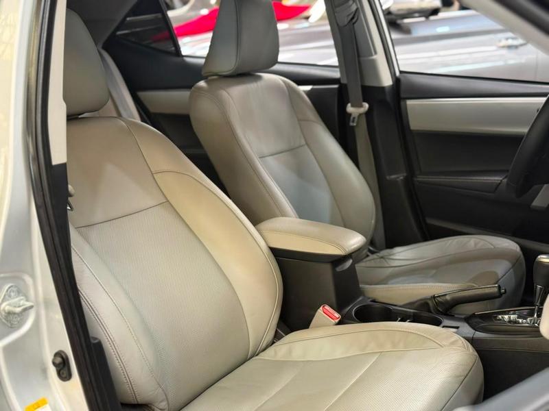 Toyota Corolla 1.8 GLi 16V Flex 4P Automático - foto 15