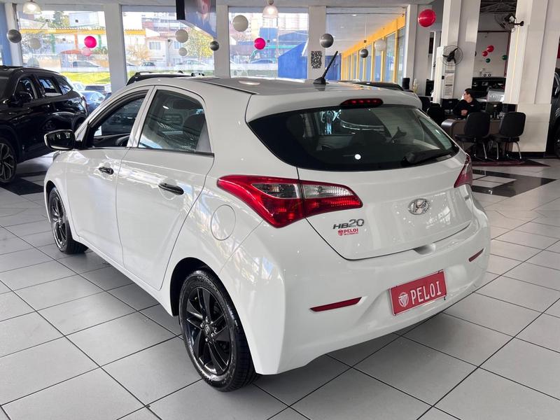Hyundai HB20 10mt Unique - foto 7