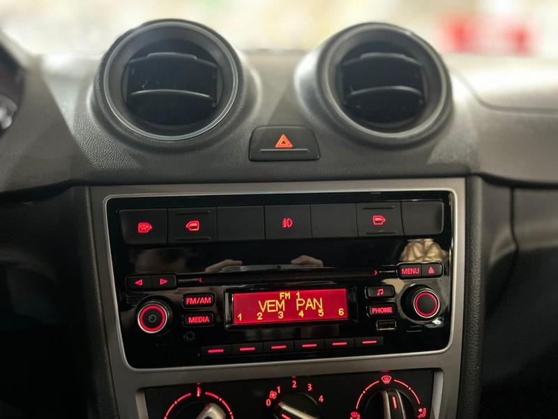 Volkswagen Gol 1.0 - foto 11