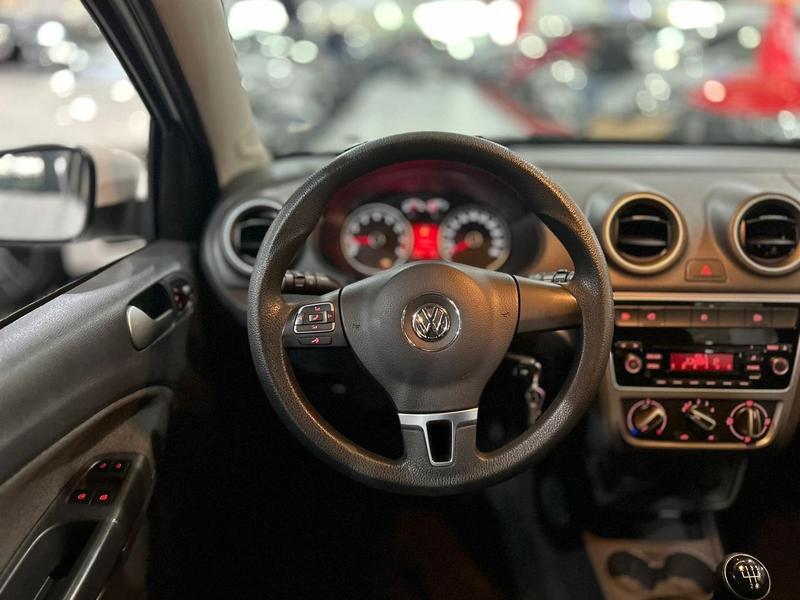 Volkswagen Gol 1.0 - foto 9
