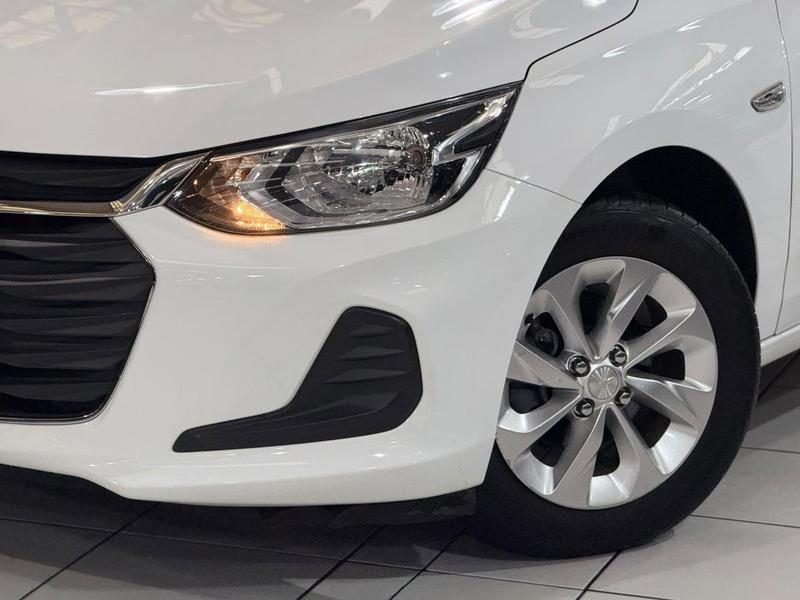 Chevrolet Onix 10mt - foto 2
