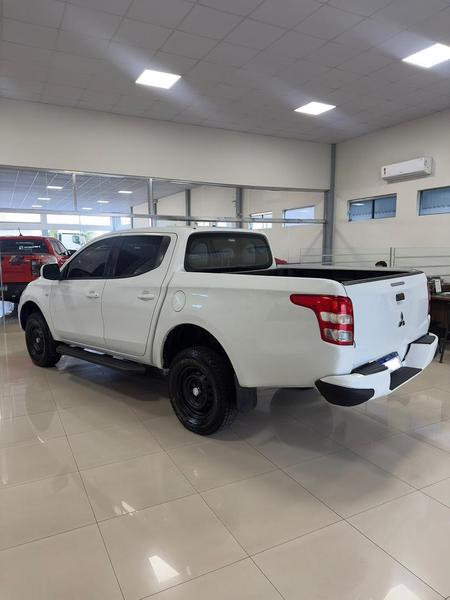 Mitsubishi L200 Triton Spo Gl - foto 5