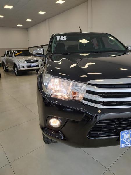 Toyota Hilux Cd Srx 4X4 2.8 TDI 16V Diesel Aut. - foto 5