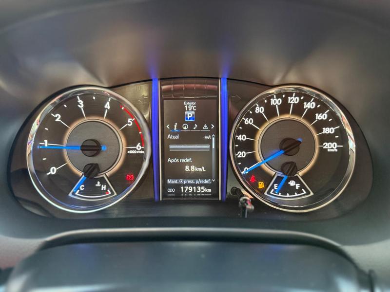 Toyota SW4 Srx 4X4 2.8 TDI 16V Dies. Aut. - foto 5