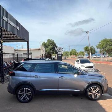 PEUGEOT 5008 GRIFFE AT