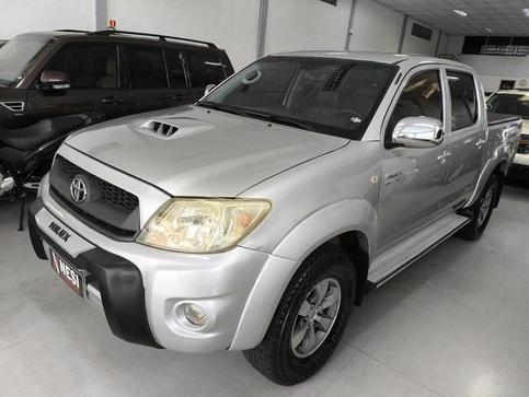 TOYOTA HILUX CD SRV D4-D 4X4 3.0 TDI DIESEL AUT