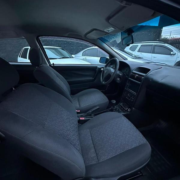 Chevrolet Astra Hb 2P Advantage - foto 10