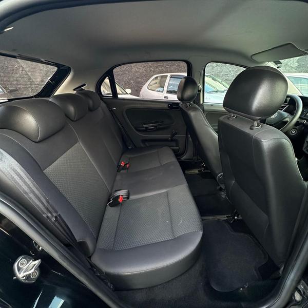 Volkswagen Gol 10l - foto 15