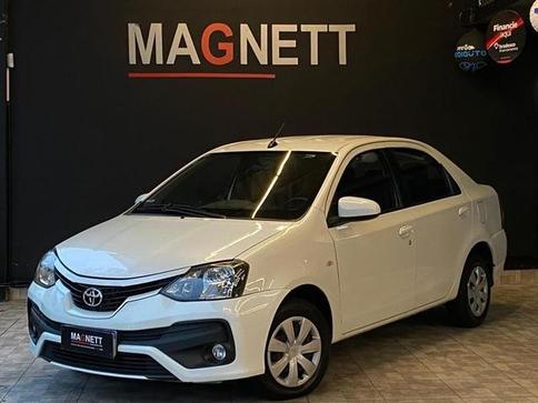 TOYOTA ETIOS SD XS 1.5 AT
