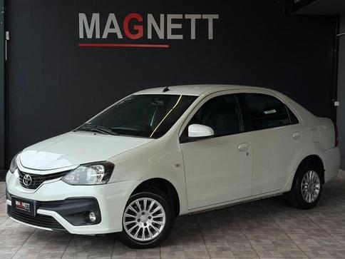 TOYOTA ETIOS SD XS 1.5 AT
