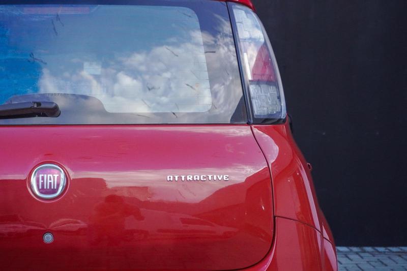 Fiat Uno Attractive 1.0 - foto 5