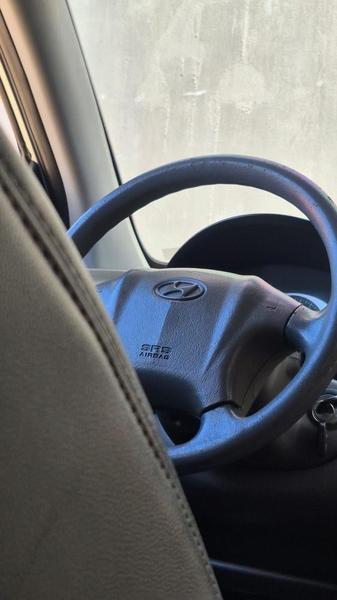 Hyundai Tucson 2.0 16V Mec. - foto 8