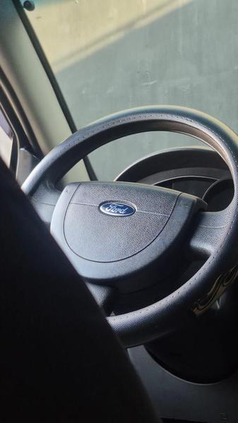 Ford Fiesta 1.0 8V Flex 5P - foto 8