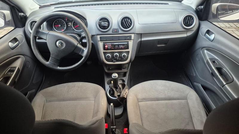 Volkswagen Voyage 1.0 8V G5 4P - foto 7