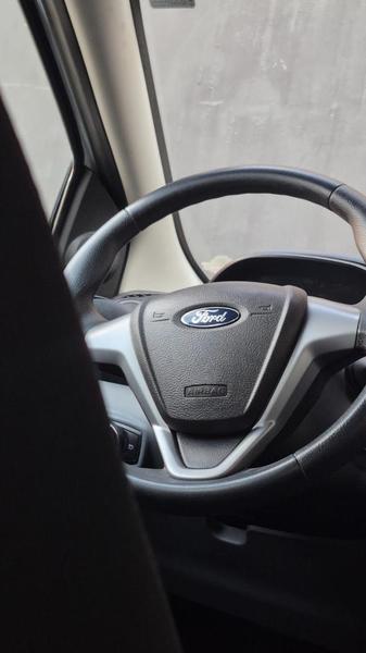 Ford Ka 1.0 - foto 10