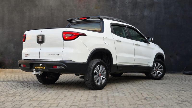 Fiat Toro 1.8 16V Evo Flex Freedom 4X2 - foto 4