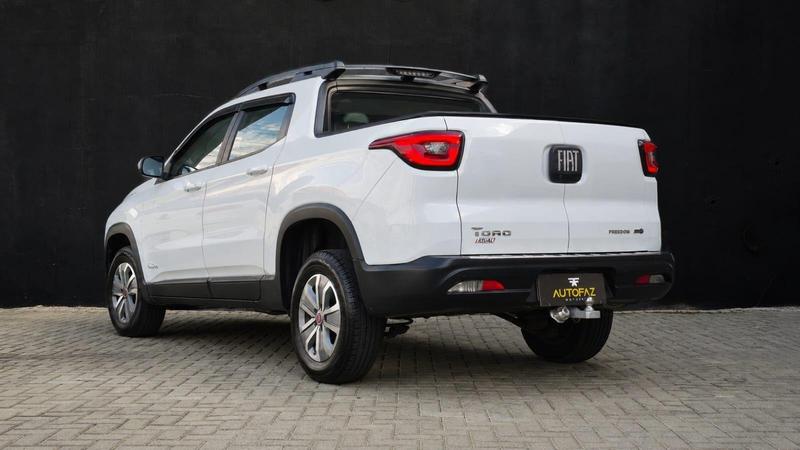 Fiat Toro 1.8 16V Evo Flex Freedom 4X2 - foto 6