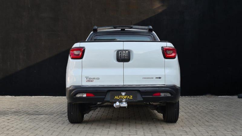 Fiat Toro 1.8 16V Evo Flex Freedom 4X2 - foto 5